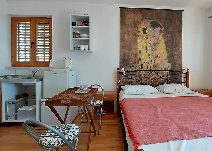 Dara Цриквеница